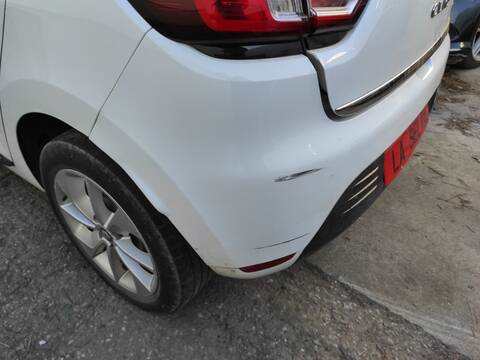 Foto 3ª: Paragolpes Trasero Renault Clio H4B408 (2015)