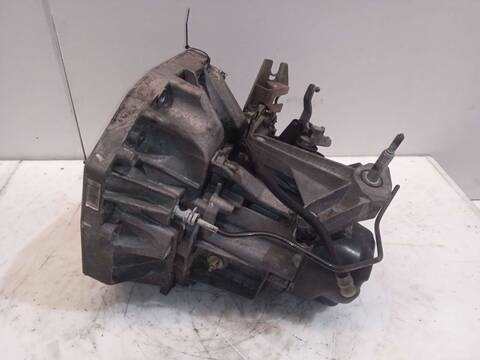 Foto 3ª: Caja Cambios Renault Kangoo DYNAMIQUE 86CV 63KW [K9K802] (2011)