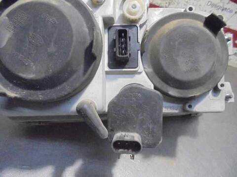Foto 2ª: Faro Izquierdo Volvo S40 TD BERLINA 90CV 66KW [D4192T] (2000)