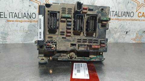 Foto 1ª: Caja Reles Fusibles Citroen Xsara 2.0 HDI 66KW PREMIER BERLINA 90CV [RHY] (2002)