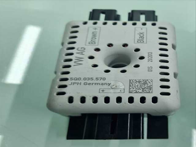 Foto 2ª: Centralita Motor ECU Seat Leon STYLE 105CV 77KW [CLHA] (2013)