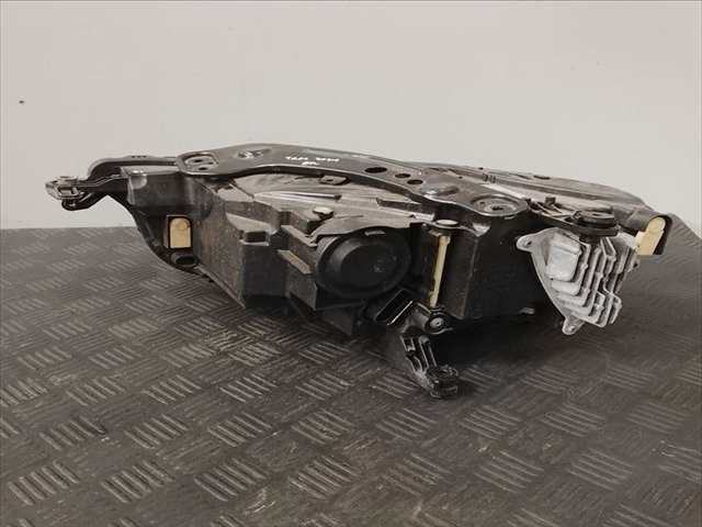 Foto 2ª: Faro Derecho Volkswagen T-Roc 2.0 TDI 115CV (2024)