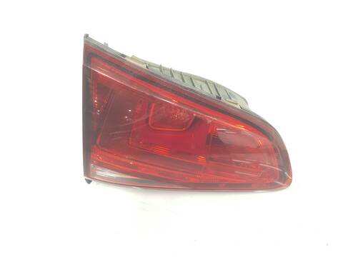 Piloto Trasero Izquierdo Volkswagen Golf ADVANCE BLUEMOTION