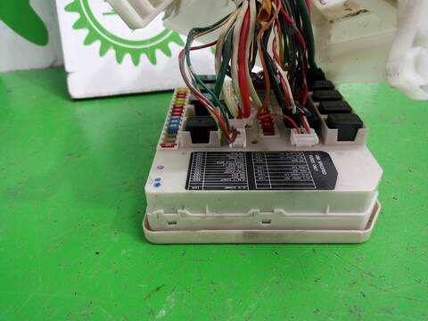 Caja Reles Fusibles Nissan Micra 1.2 CAT 80CV 59KW