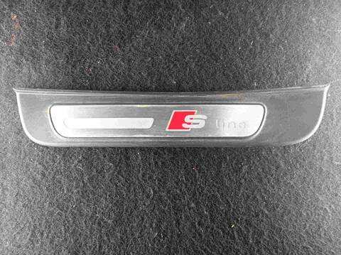 Foto 2ª: Tapacubos Audi A5 2.0 TDI 125KW) 170CV