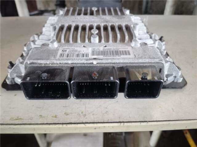 Foto 2ª: Centralita Motor ECU Citroen C4 2.0 SX [2.0 LTR. - 100 KW HDI FAP CAT (RHR - DW10BTED4)] [RHJ (DW10BTED4)]