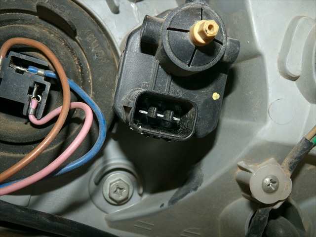 Foto 3ª: Faro Derecho Tata Indica 1.4 G [475SI48] (2010)