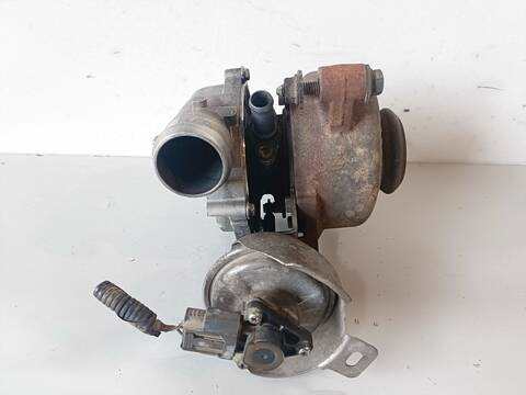 Foto 2ª: Turbocompresor Ford Focus CONNECTION 2.0 TDCI CAT 136CV (2003)