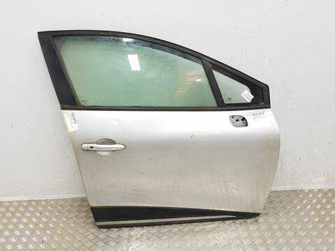 Puerta Delantera Derecha Renault Clio LIMITED