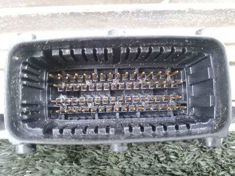 Foto 3ª: Centralita Motor ECU Opel Corsa 1.7 DTI F08 F68) 75CV 55KW [Y17DT] (2000)