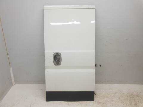 Puerta Trasera Derecha Peugeot Boxer HDI 333) 130CV 97KW FURGON