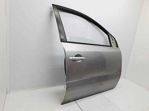 Foto 4ª: Puerta Delantera Derecha Renault Koleos BOSE EDITION 150CV 110KW [M9RG8] (2010)