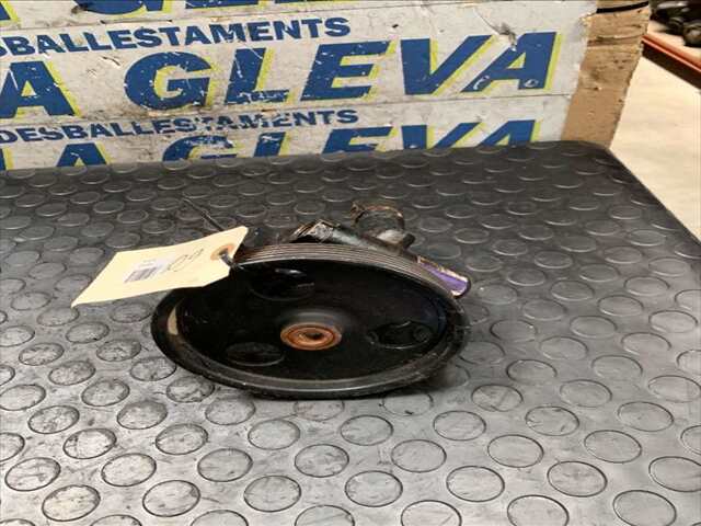 Foto 1ª: Bomba de Direccion Dacia Duster 1.6 I 16V 107CV/79KW 0CV [K4M 690] (2010)