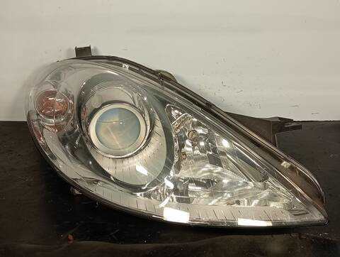 Faro Derecho Mercedes Clase A 140 2.0 CDI CAT 140CV