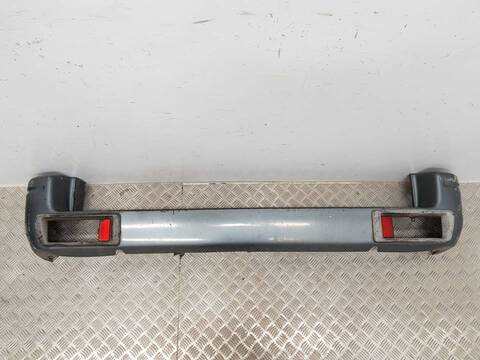 Paragolpes Trasero Toyota Land Cruiser TD VX 5-PTAS.) KZJ95)
