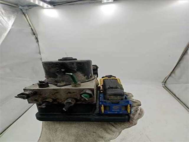Foto 3ª: Abs Citroen C5 2.0 VTR (E) [2.0 LTR. - 100 KW HDI CAT (RHR - DW10BTED4)] [RHR / DW10BTED4]