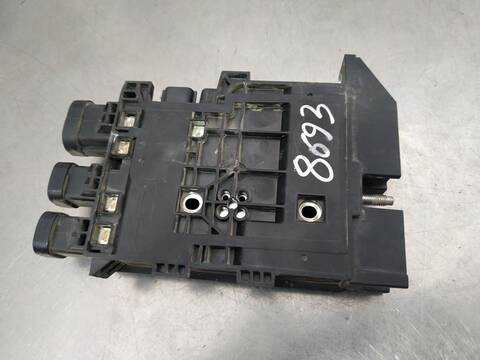 Caja Reles Fusibles Renault Megane EXPRESSION BERLINA 90CV 66KW III BERLINA 5 P