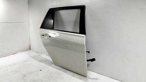 Foto 3ª: Puerta Trasera Derecha Bmw Serie 3 315 320 D 184CV [N47D20C] (2012)