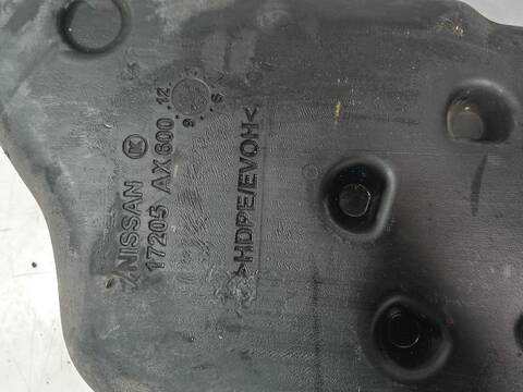 Foto 3ª: Deposito de Combustible Nissan Micra ACENTA 80CV (2002)