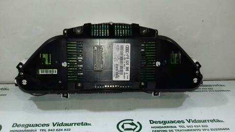 Foto 2ª: Cuadro de Instrumentos Audi A6 3.0 V6 24V TDI BERLINA 225CV 165KW [BMK] (2004)
