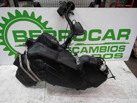 Foto 3ª: Deposito de Combustible Audi A6 2.4 177CV [BDW] (2004)