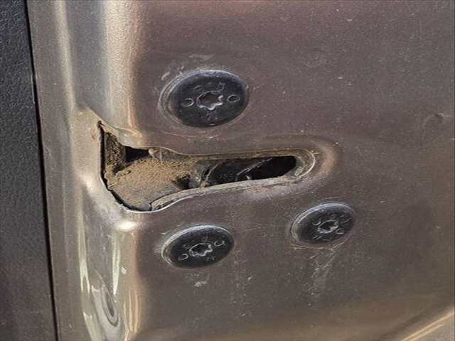 Cerradura Puerta Delantera Derecha Dacia Logan COMFORT 90CV 66KW
