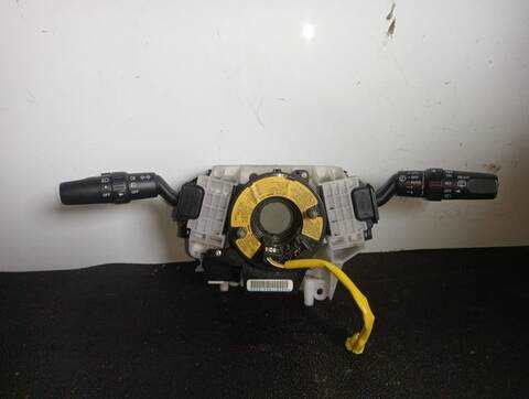 Mando Multifuncion Mazda 5 2.0 SPORTIVE 145CV