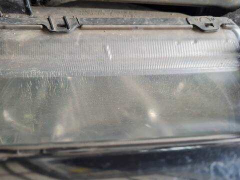 Foto 3ª: Faro Derecho Mitsubishi Montero 3.2 DI-D GLS 3-PTAS.) 160CV 118KW [4M41] (2003)