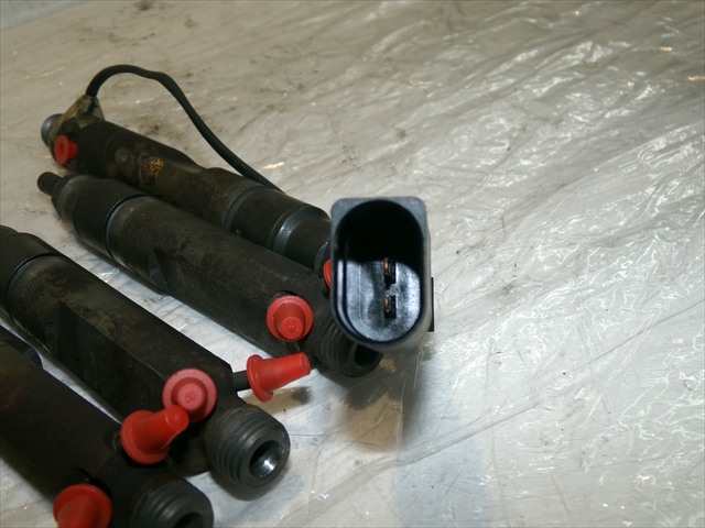 Foto 4ª: Inyectores Seat Ibiza 1.9 SDI MODELO 6L, 2002-2008 [ASY] (2002)