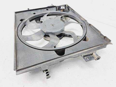 Foto 3ª: Electroventilador Nissan Micra ACENTA 71CV 52KW [B4D] (2018)