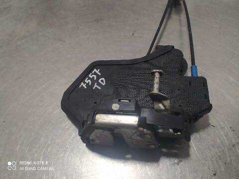 Cerradura Puerta Trasera Derecha Toyota Corolla 2.2 D-4D SOL 136CV 100KW