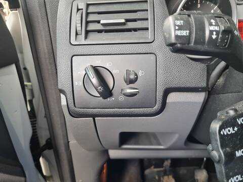 Mando Luces Ford Kuga TITANIUM S 4X2 140CV 103KW
