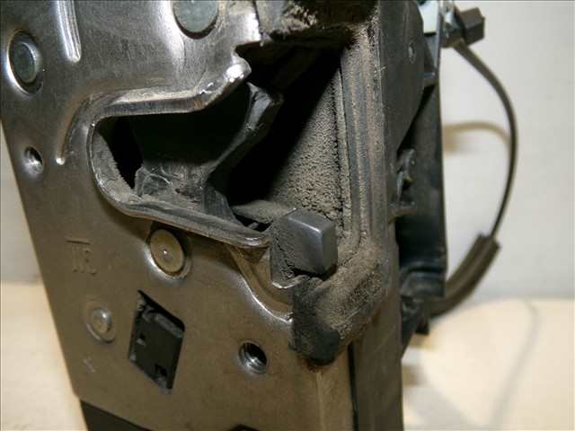 Foto 2ª: Cerradura Puerta Delantera Derecha Opel Corsa 1.7 CDTI MODELO C, 2000-2006 [Z17DTH] (2004)