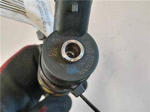Foto 3ª: Inyectores Opel Zafira 1.9 CDTI 120CV [D-Z19DT] (2009)