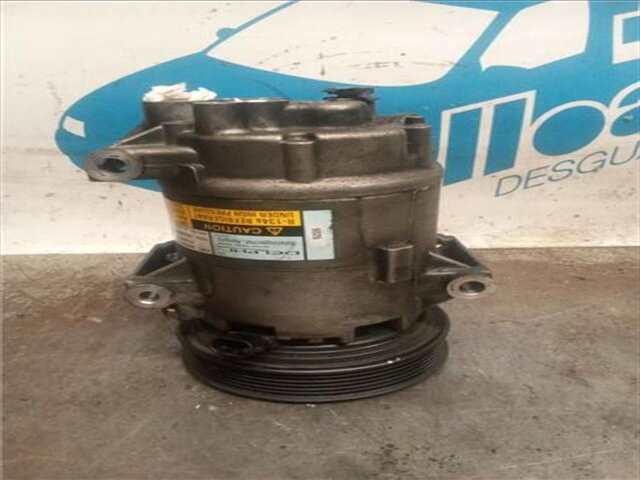 Foto 2ª: Compresor Aire Acondicionado Renault Megane 1.6 16V (LA04. LA11. LA0B. LA1C. LA1J) I CLASSIC (LA0)(1996-_) [K4M 700]