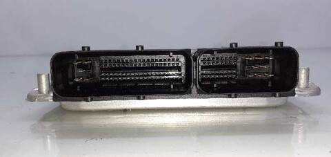 Foto 3ª: Centralita Motor ECU Audi A4 2.5 V6 24V TDI AVANT 180CV 132KW [AKE] (2003)