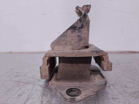 Foto 2ª: Soporte Motor Isuzu D Max D CREW CAB 4WD [4JK1E4C] (2010)