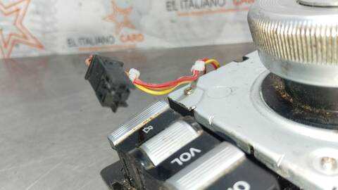 Foto 3ª: Mando Multifuncion Mercedes Clase S 220 500 221.071) BERLINA 388CV 285KW [M273961] (2006)