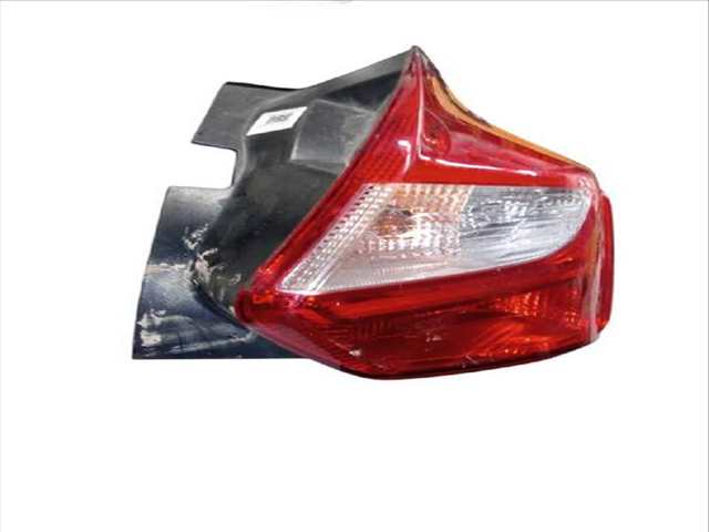 Foto 3ª: Piloto Trasero Derecho Ford Focus 2.0 TDCI HATCHBACK FURGONETA (2011)