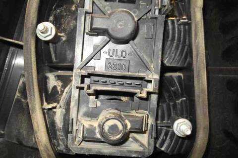 Foto 3ª: Piloto Trasero Izquierdo Mercedes Clase A 140 160 168.033) 102CV 75KW [M166960] (1999)