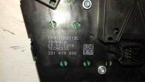 Foto 3ª: Sistema Audio Radio CD Ford Kuga TITANIUM 150CV 110KW (2014)