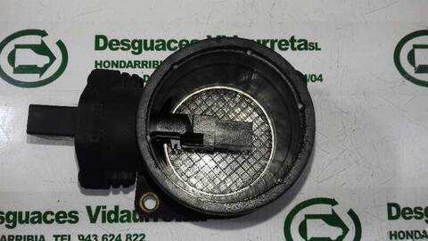 Foto 3ª: Caudalimetro Audi A3 1.9 TDI 110CV 81KW [ASV] (2001)