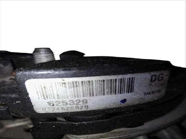 Foto 3ª: Alternador Volvo XC 90 D5 AWD (2002)