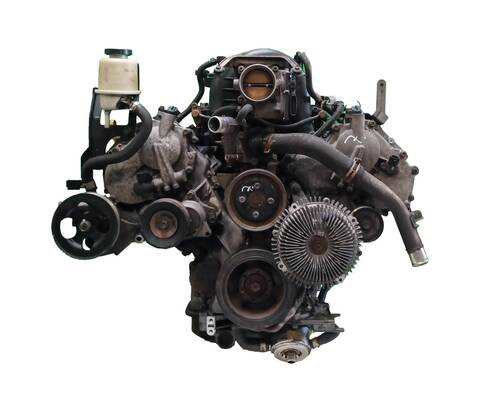 Motor Completo Nissan Titan 309 - 322 CV