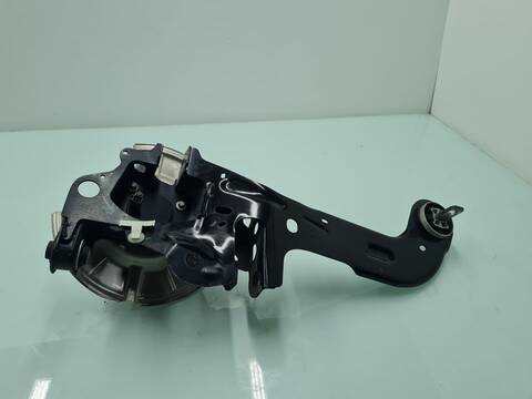 Foto 4ª: Mangueta Trasera Izquierda Ford Kuga HYBRID ST-LINE 150CV [YLDC] (2020)