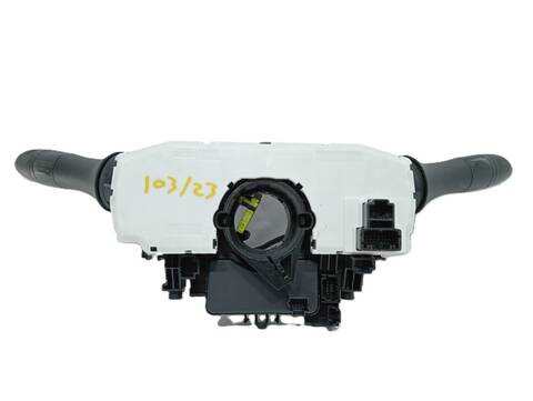 Foto 3ª: Mando Multifuncion Nissan Pulsar ACENTA 1 16V CAT 116CV (2014)