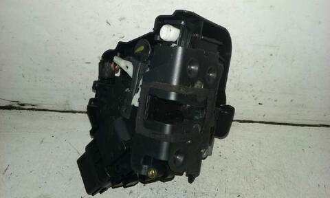 Cerradura Puerta Trasera Derecha Ford Focus 1.8 85 KW 115CV