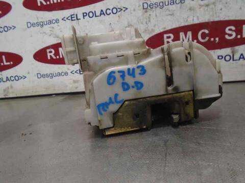 Foto 3ª: Cerradura Puerta Delantera Derecha Volkswagen Golf 2.0 BERLINA 115CV 85KW [2E] (1993)
