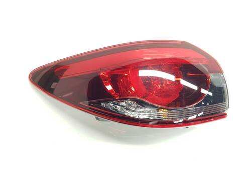 Piloto Trasero Izquierdo Mazda 6 STYLE