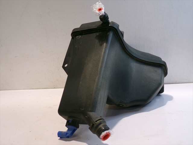 Foto 3ª: Deposito Expansion Bmw Serie 1 120 2.0 D E82 COUPE 2007-2013 [N47D20C] (2009)